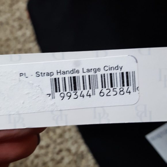 Dooney & Bourke Cabriolet Strap Large Cindy - Picture 4 of 4